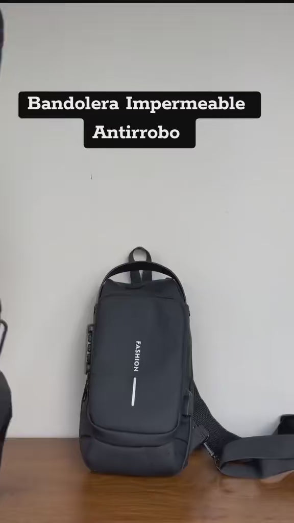 Bolso Mochila Antirobo con Puerto USB — 3 Colores
